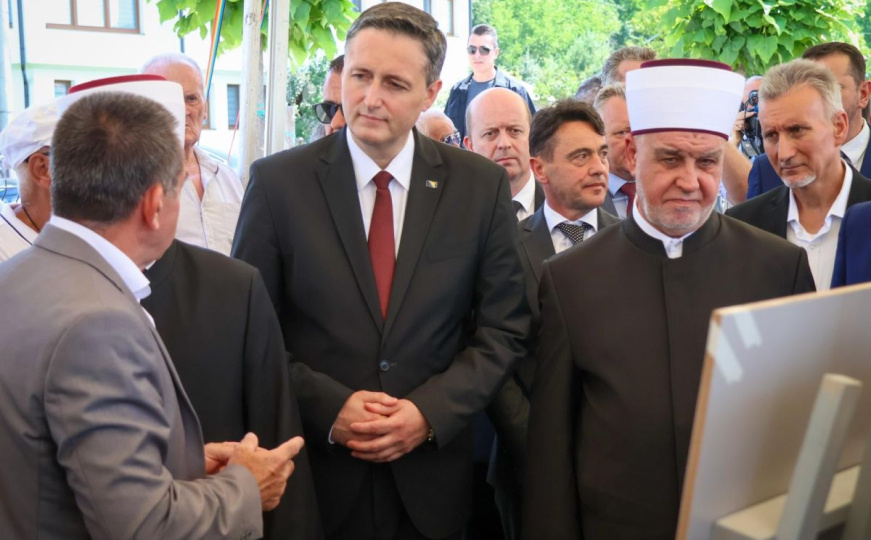 Denis Bećirović u Prijedoru: Nikada nećemo odustati od traganja za našim nestalim