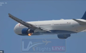 Zastrašujući snimci: Avion se zapalio nakon polijetanja. Drugi Boeingov incident u 7 dana