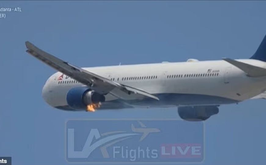 Zastrašujući snimci: Avion se zapalio nakon polijetanja. Drugi Boeingov incident u 7 dana
