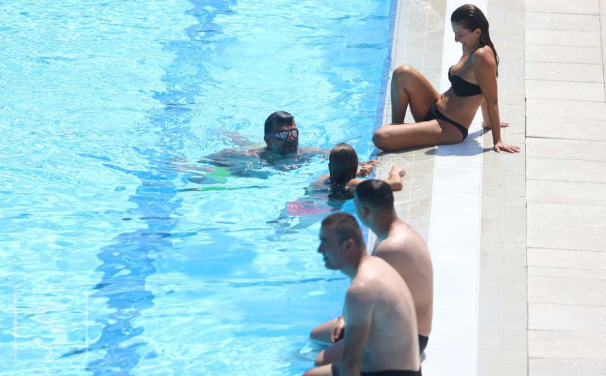 Stručnjaci upozoravaju: Kupanje u bazenima može biti rizično, evo šta trebate znati