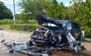 U strašnoj nesreći kod Prijedora preminuo muškarac: Vozilo bilo potpuno smrskano