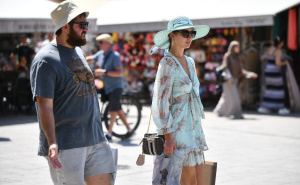 Sarajevo pod suncem: Građani traže spas od vrućina, a turisti uživaju u ljetnoj atmosferi