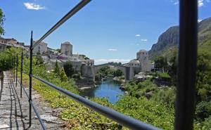 Legende opjevale simbol BiH: "Izroniće Stari za one što ga vole"