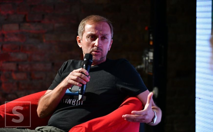 Faruk Šehić: Bosna je kolač koji Srbija i Hrvatska žele da podijele. U vlastitoj zemlji sam emigrant