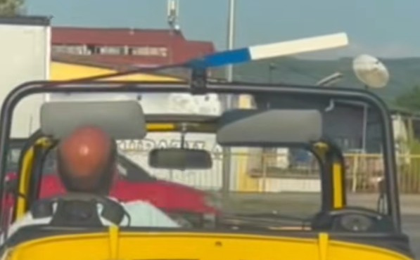 "Tehnolođija" na banjalučki način: Pogledajte kako izgleda "fićo s klimom"