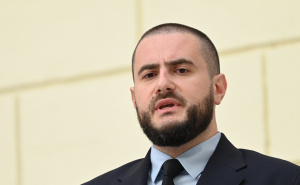 Izrazio zabrinutost: Zukorlić reagovao zbog vrijeđanja islama na proslavi na kojoj je bio i Vučić