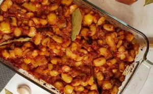 Idealan dodatak pečenom grahu: Dodajte ovaj sos i uživajte u ukusnoj hrani