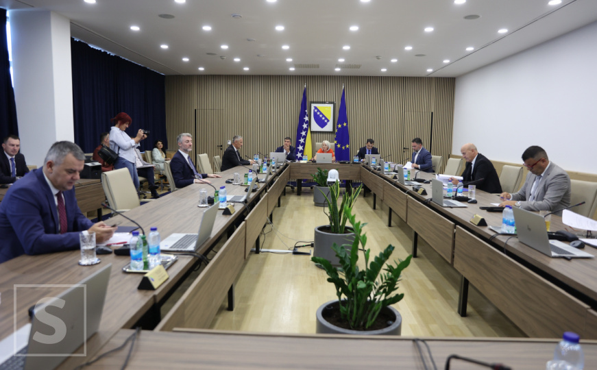 Vijeće ministara BiH usvojilo nacrt zakona o regulatoru, prijenosu i tržištu električne energije