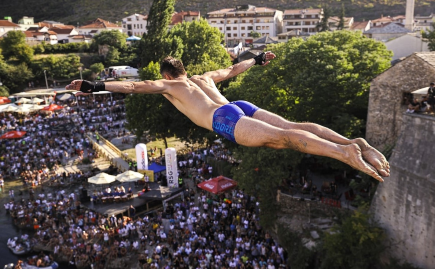 U nedjelju 459. skokovi sa Starog mosta: Povratak skakača iz Hrvatske