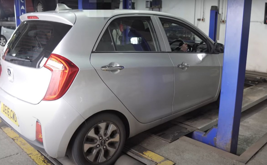 Ovo su 3 glavna razloga zašto automobili padaju na tehničkom pregledu: Evo kako da ih izbjegnete