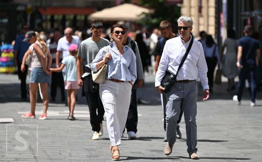 Demografski kolaps: Između 2010. i 2019. godine BiH je napustilo 400.000 građana