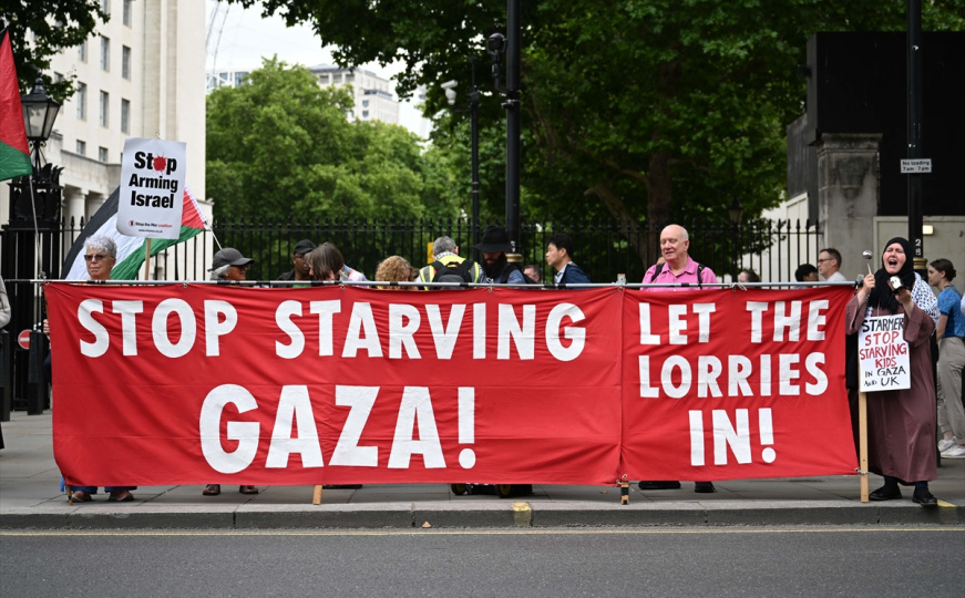 Velika Britanija najavila priznavanje Palestine u septembru ako Izrael ne okonča "užasnu situaciju"