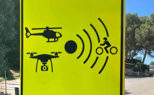 Znate li šta znači ovaj saobraćajni znak? Mnoge je zaintrigirao