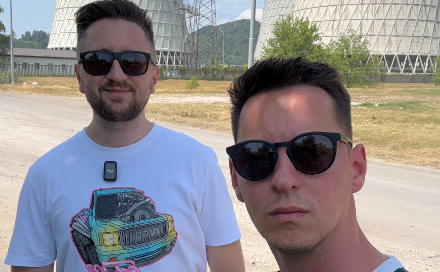 Termoelektrana Tuzla tužila aktiviste grupe "Karton revolucija"