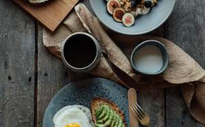 Kako započeti dan bez umora: Ovih 6 namirnica razbudit će vas bolje od kafe