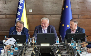 Lijepe vijesti za radnike u FBiH: Poslodavci im mogu isplatiti do 400 KM pomoći bez plaćanja poreza