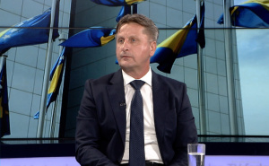 Bošnjaci oštećeni u zapošljavanju? Emrić otkrio zabrinjavajuće podatke o državnim institucijama