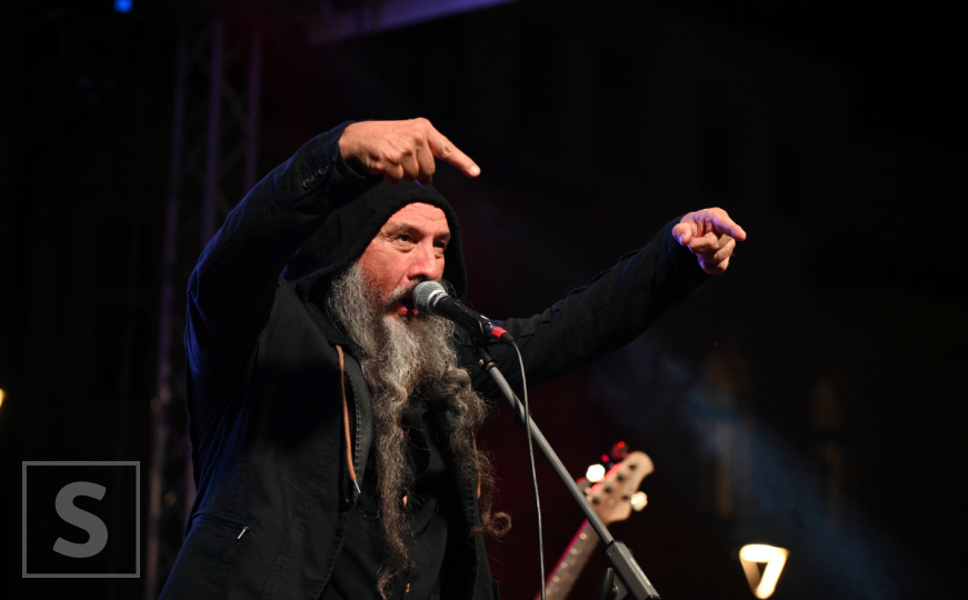 Kultur Shock zatresao Sarajevo: Spektakularan završetak Baščaršijskih noći ispred Vijećnice