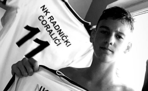 Klub se oprašta od mladog fudbalera: Preminuo Hamza Perviz (17)