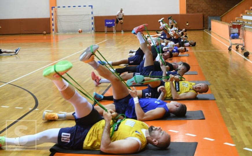 Zmajevi vrijedno trenirali u Sarajevu: Pogledajte atmosferu i izjavu selektora Bećiragića