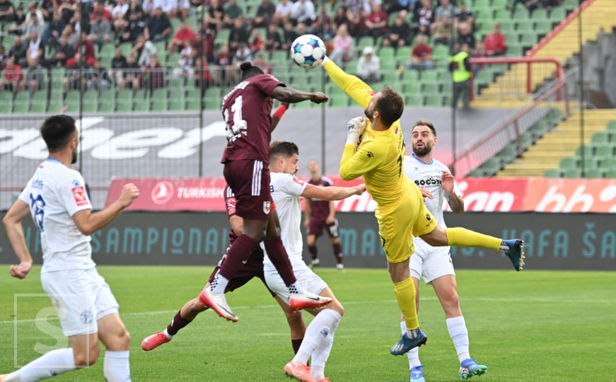 Kiša golova na Koševu: Radnik i Sarajevo remizirali rezultatom 4:4