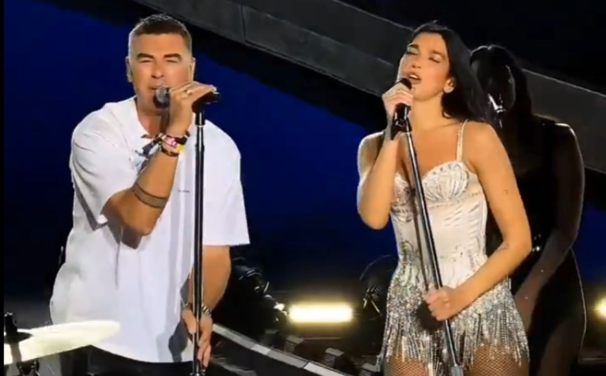 Emotivna noć u Prištini: Dua Lipa nastupila s ocem na otvaranju Festivala