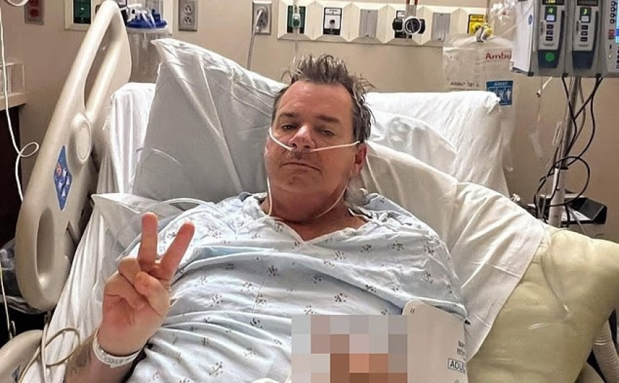 Legendarni rock pjevač (59) preminuo samo dvije sedmice nakon vjenčanja