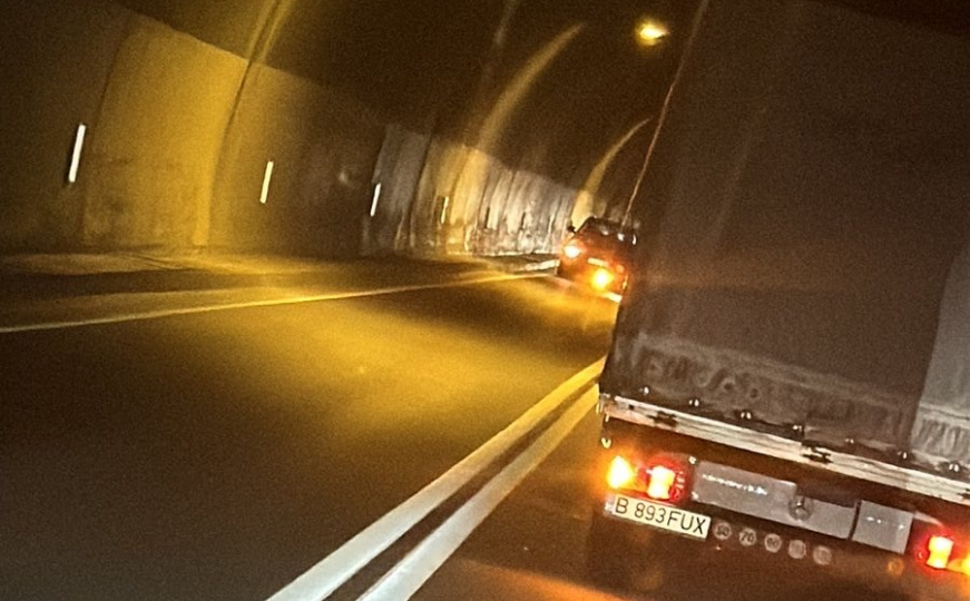 Udes na magistralnom putu M-17: Saobraćaj obustavljen, policija na terenu