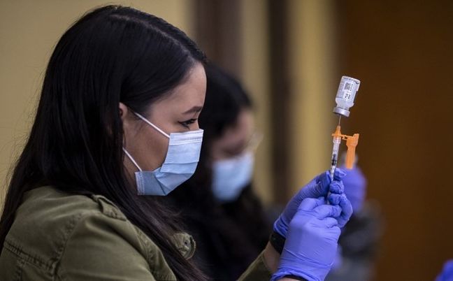 Američki sekretar za zdravstvo ukida projekte razvoja vakcina vrijedne 500 miliona dolara