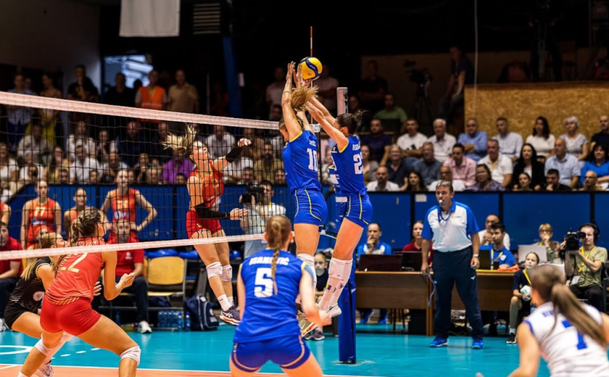 U prepunoj dvorani u Goraždu odbojkašice BiH poražene od Crne Gore