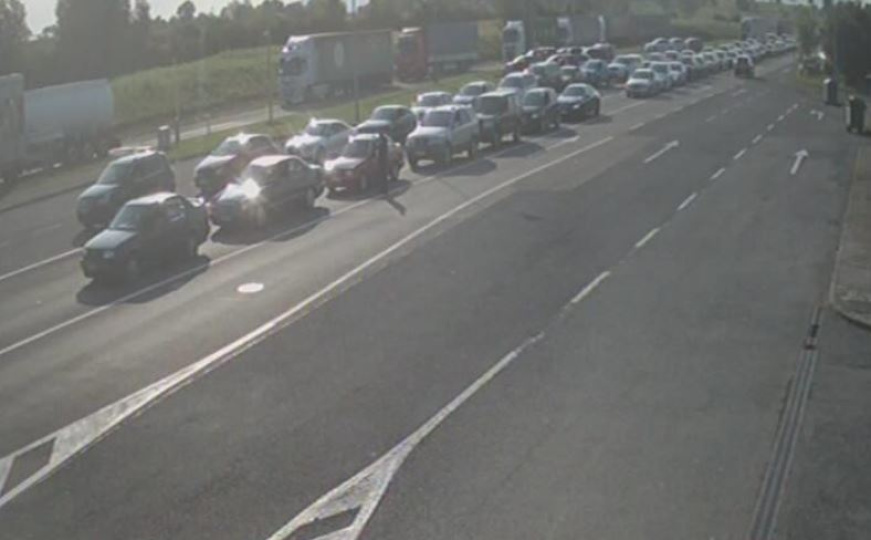 Duge kolone vozila na izlazu iz BiH: Evo na kojim graničnim prijelazima se najduže čeka