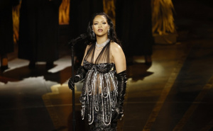 Rihanna u trećoj trudnoći poigrava se s modom: Potpuni promašaj ili ipak ne?