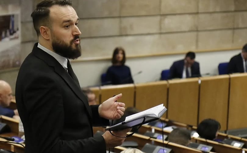 Admir Čavalić upozorava na smanjen broj radnika u FBiH: Skoro 2 hiljade trgovaca ostalo bez posla