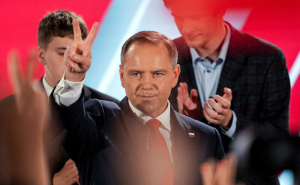 Novi veliki problemi za EU: Karol Navrocki položio zakletvu za predsjednika Poljske