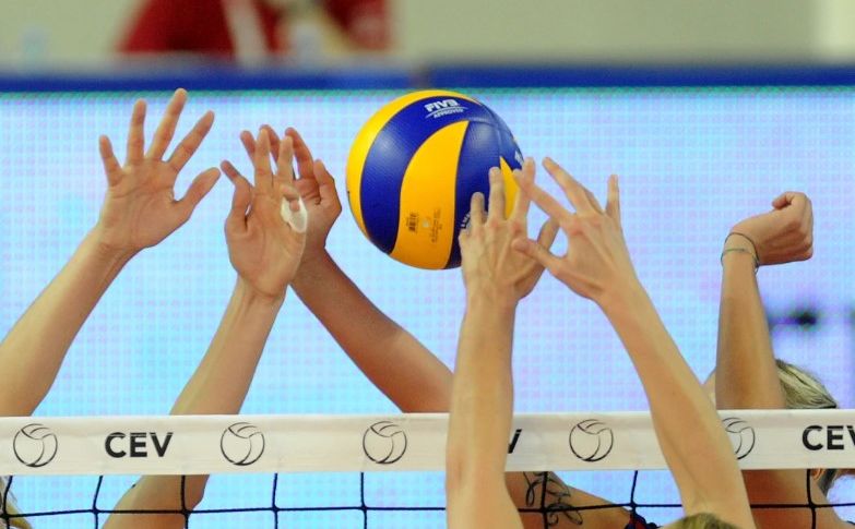 Zauzele stav: Slovenke odbile rukovanja s Izraelkama, savez se distancirao od njihove odluke