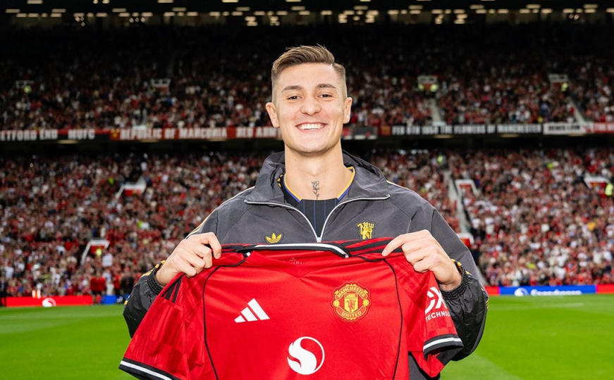 Rekordan transfer slovenskog napadača: Evo koliko ga je Manchester United platio