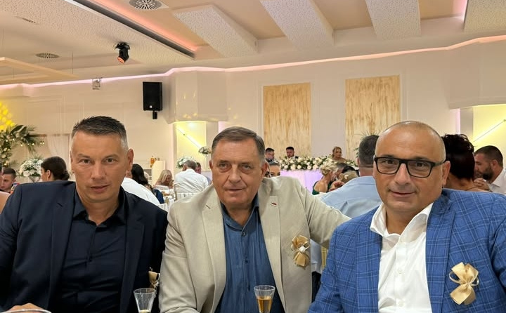 "Nešto ste ukisli, majku mu": Dodik, Nešić i Banjac objavili fotografiju sa svadbe
