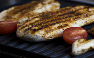 Recept koji niste do sada probali: Evo kako da pripremite piletinu sa medom i bijelim lukom