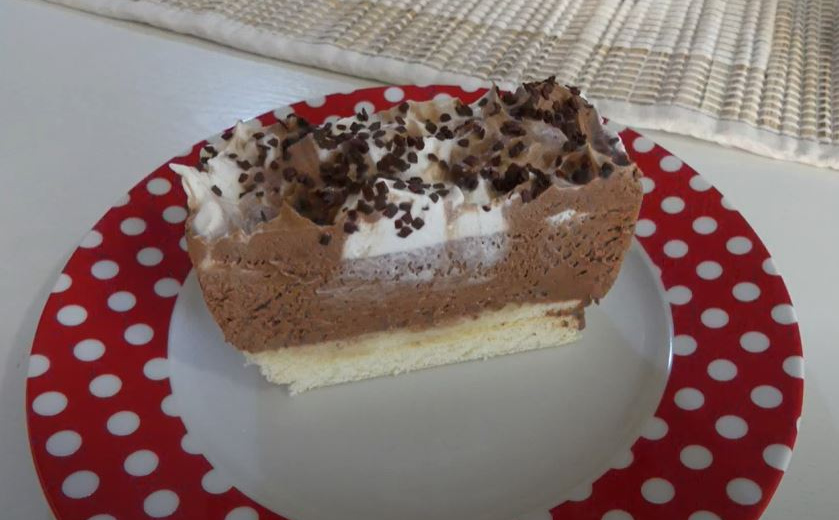 Čokoladna fantazija: Recept za najbrži kolač koji se ne peče, gotov za samo 7 minuta