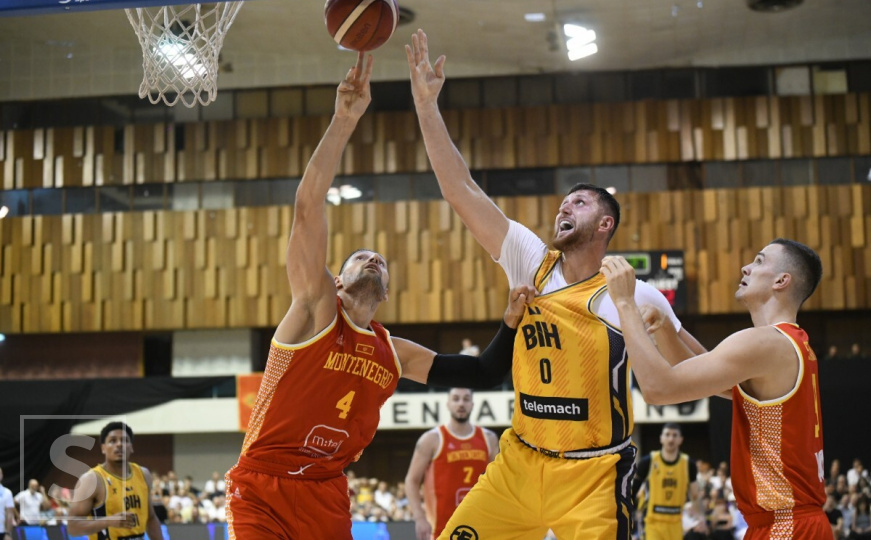 Neočekivano težak poraz BiH: Crna Gora potpuno nadigrala Zmajeve u Skenderiji