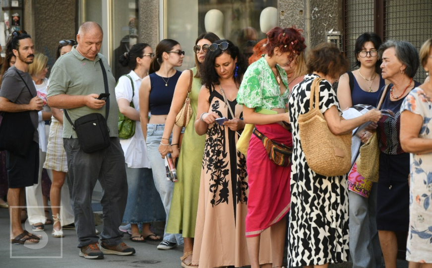 Filmska groznica trese Sarajevo: Dugi red ispred BKC-a, svi žele svoje ulaznice za SFF