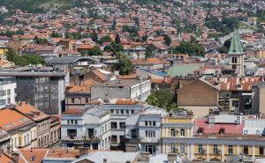 Sarajevo kroz krovove: Historijska jezgra grada na Miljacki