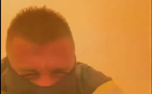 Neopjevani heroji: Pogledajte snimak vatrogasca kako se probija kroz požar u Crnoj Gori