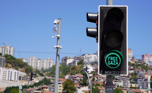 I semafori protiv Izraela: Signalizacija "Slobodna Gaza" i "Stop Izrael" osvanuli u Turskoj
