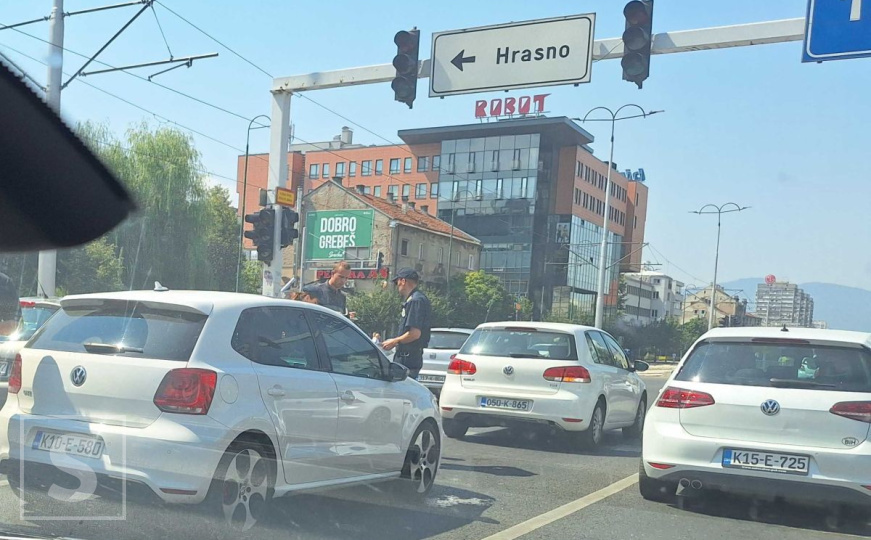 Još jedna nesreća u Sarajevu, velike gužve u saobraćaju