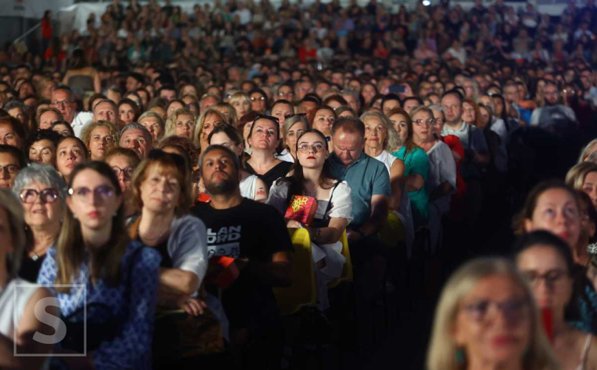Metalac popunjen do posljednjeg mjesta: Publika uživala u projekciji filmskog klasika "Hanka"