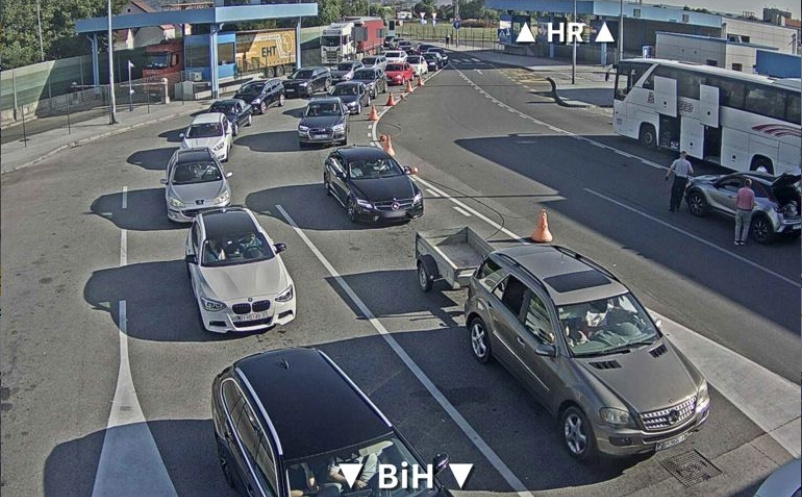 Gužve na graničnim prijelazima pred vikend: Evo gdje se najduže čeka