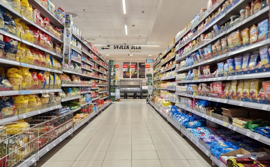 Sve skuplji život u BiH: Evo koliko je iznosila sindikalna potrošačka korpa u julu