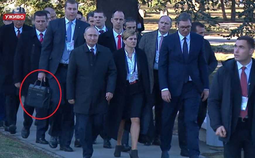Jeste li čuli za Čeget? Evo šta se krije u crnoj torbi bez koje Putin nigdje ne ide