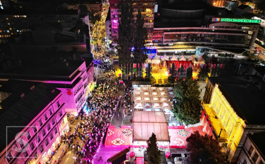 Sarajevo iz zraka: Prizori oduzimaju dah, evo kako je grad odisao magijom prve noći SFF-a